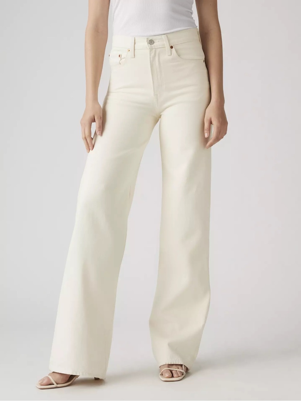 Levi’s Ribcage High-Waist Wide-Leg Jeans in Cream